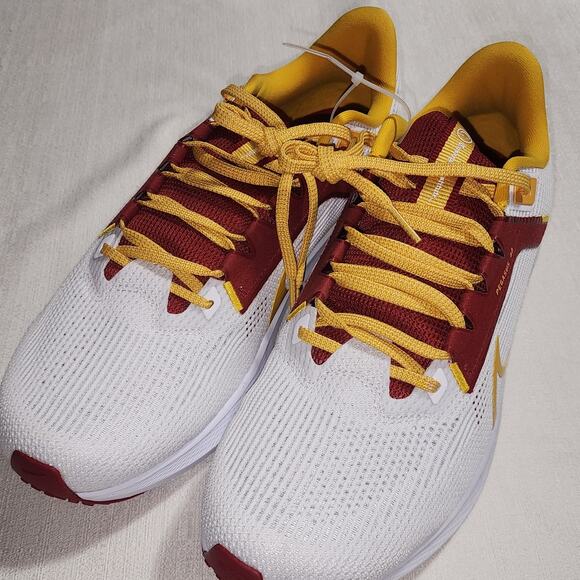 Nike Tuskegee institute TU Pegasus 40 Running shoes size 12.5 - Picture 8 of 9